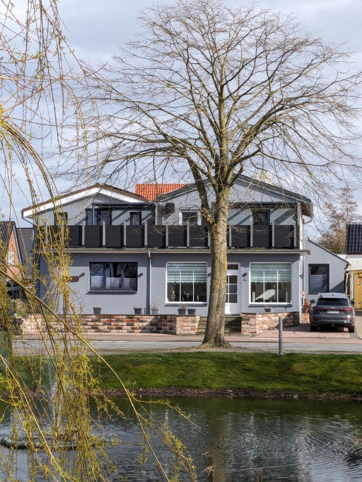 Апартаменты Am Ententeich Bergstrasse 15 *