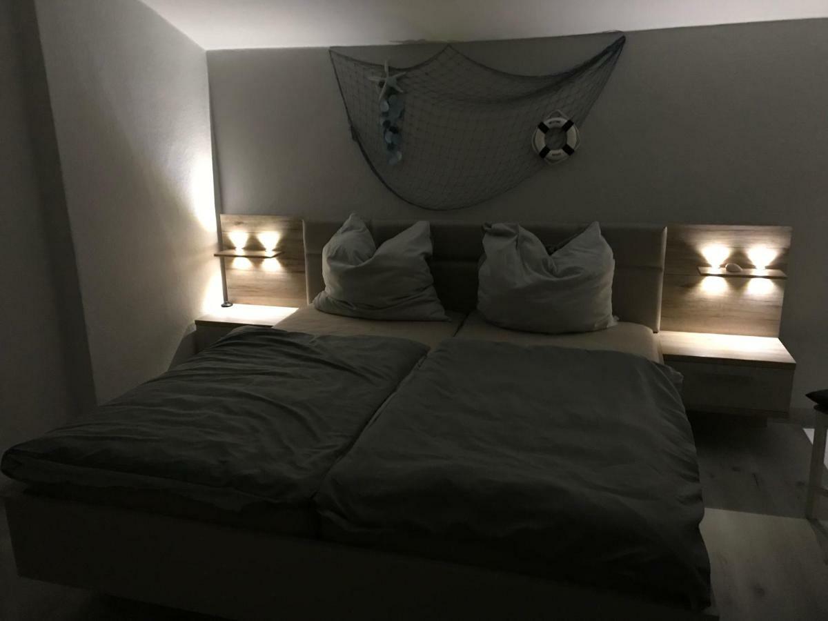 Am Ententeich Bergstrasse 15 *